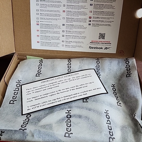 Sz 9.5 Reebok Shaqnosis WORK Men's Black Silver High Top Sneakers ASTM F2413 CAP - Picture 9 of 11